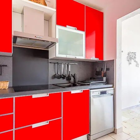 Apartamento Le Bonaparte By Interhome